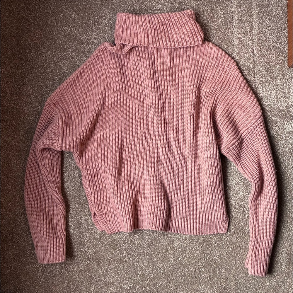 Abercrombie & Fitch Dusty Rose Turtleneck Sweater